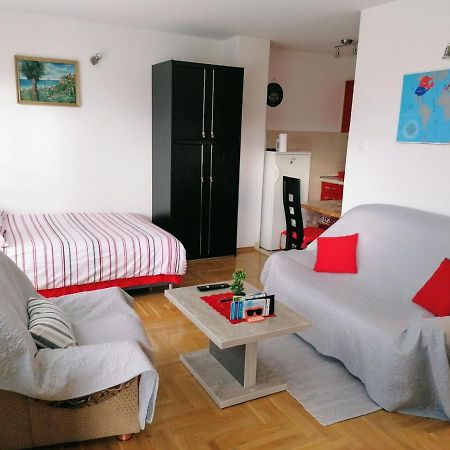 Good Host Apartman Banja Luka Kültér fotó