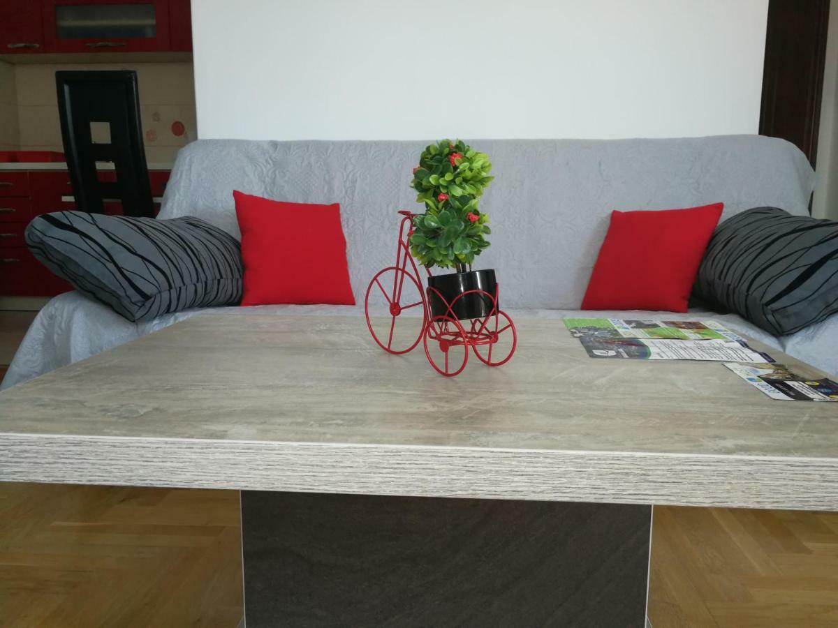 Good Host Apartman Banja Luka Kültér fotó