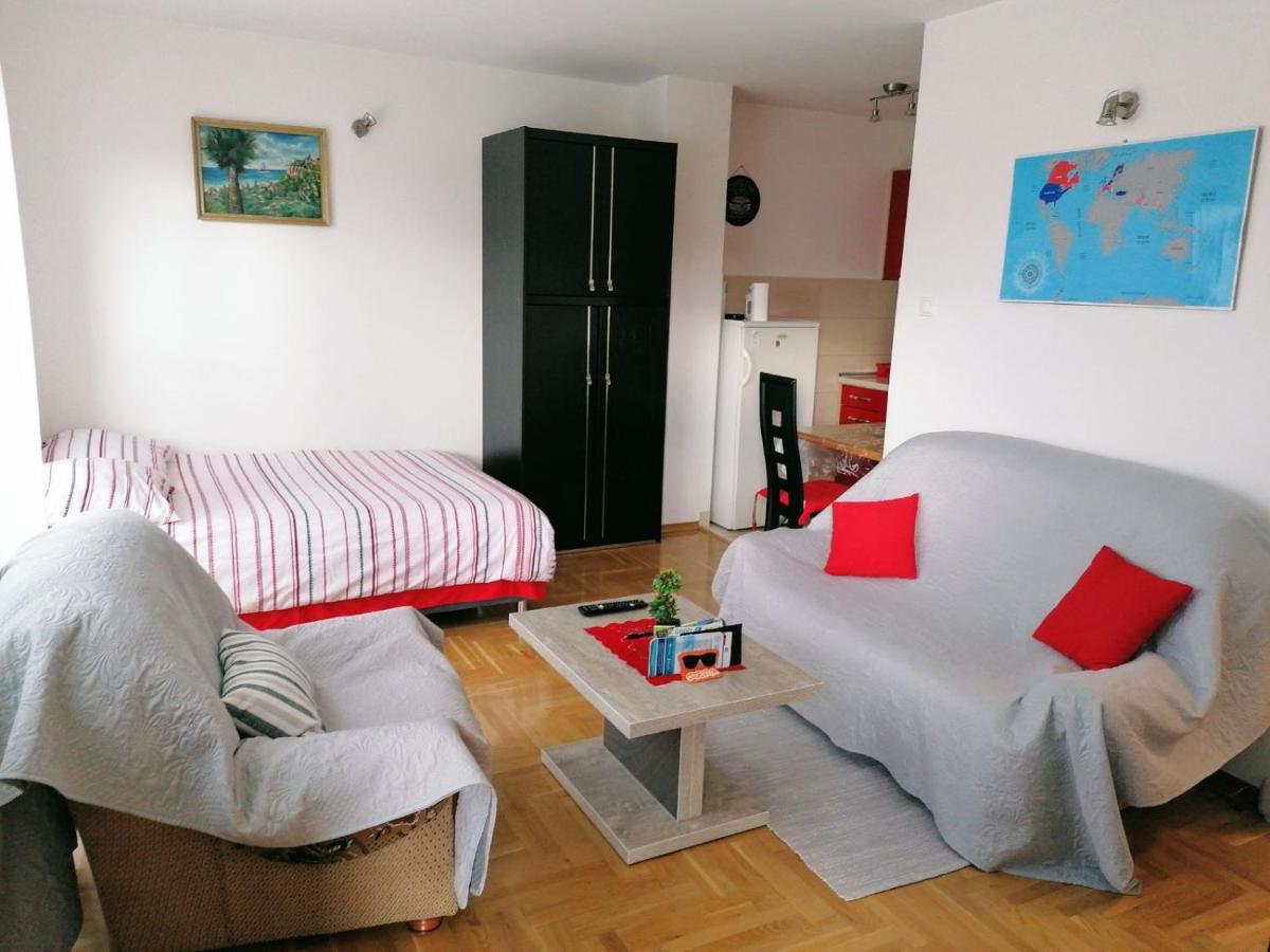 Good Host Apartman Banja Luka Kültér fotó