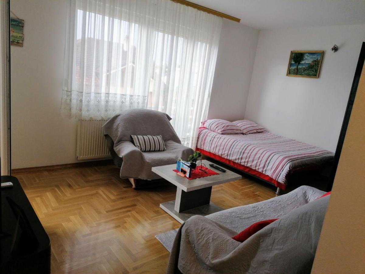 Good Host Apartman Banja Luka Kültér fotó
