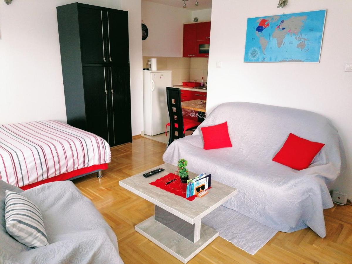 Good Host Apartman Banja Luka Kültér fotó